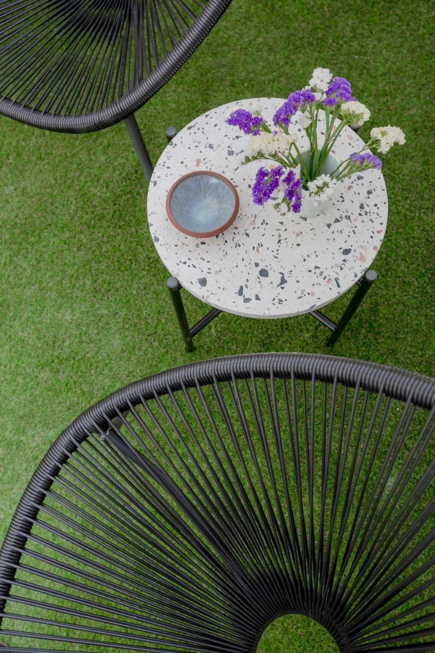 Sunny Apartment With Patio, By Timecooler Lisboa Eksteriør billede