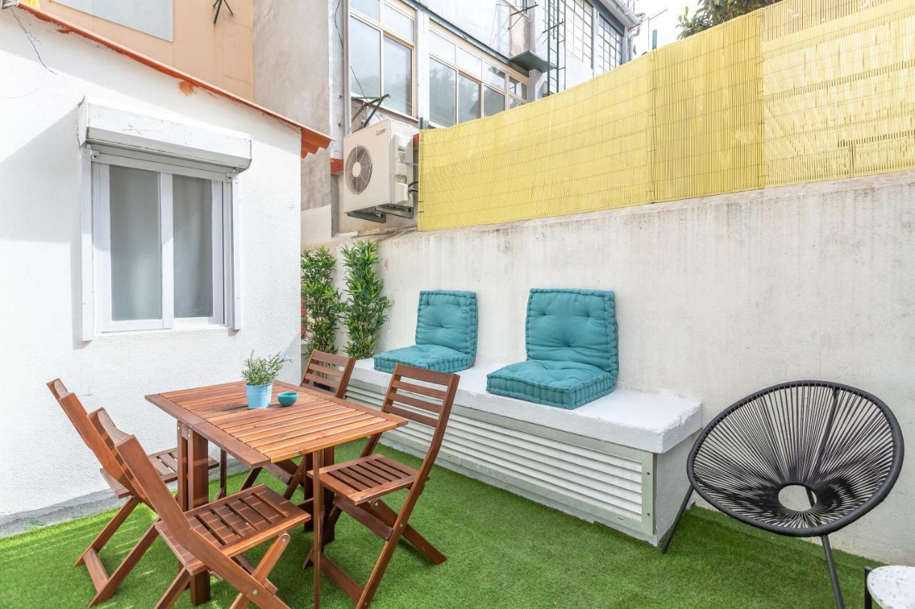 Sunny Apartment With Patio, By Timecooler Lisboa Eksteriør billede
