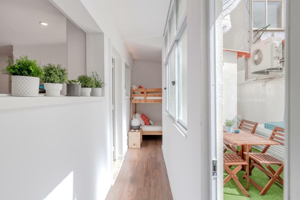 Sunny Apartment With Patio, By Timecooler Lisboa Eksteriør billede